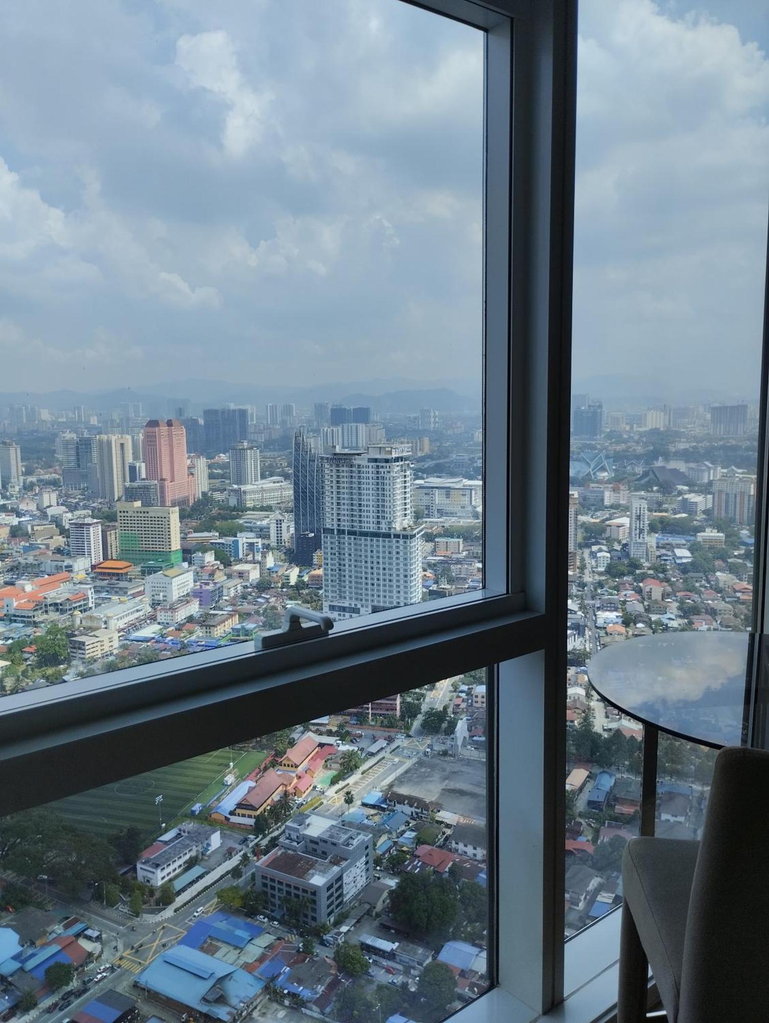 Platinum Suites Klcc Top 51 쿠알라룸푸르 외부 사진