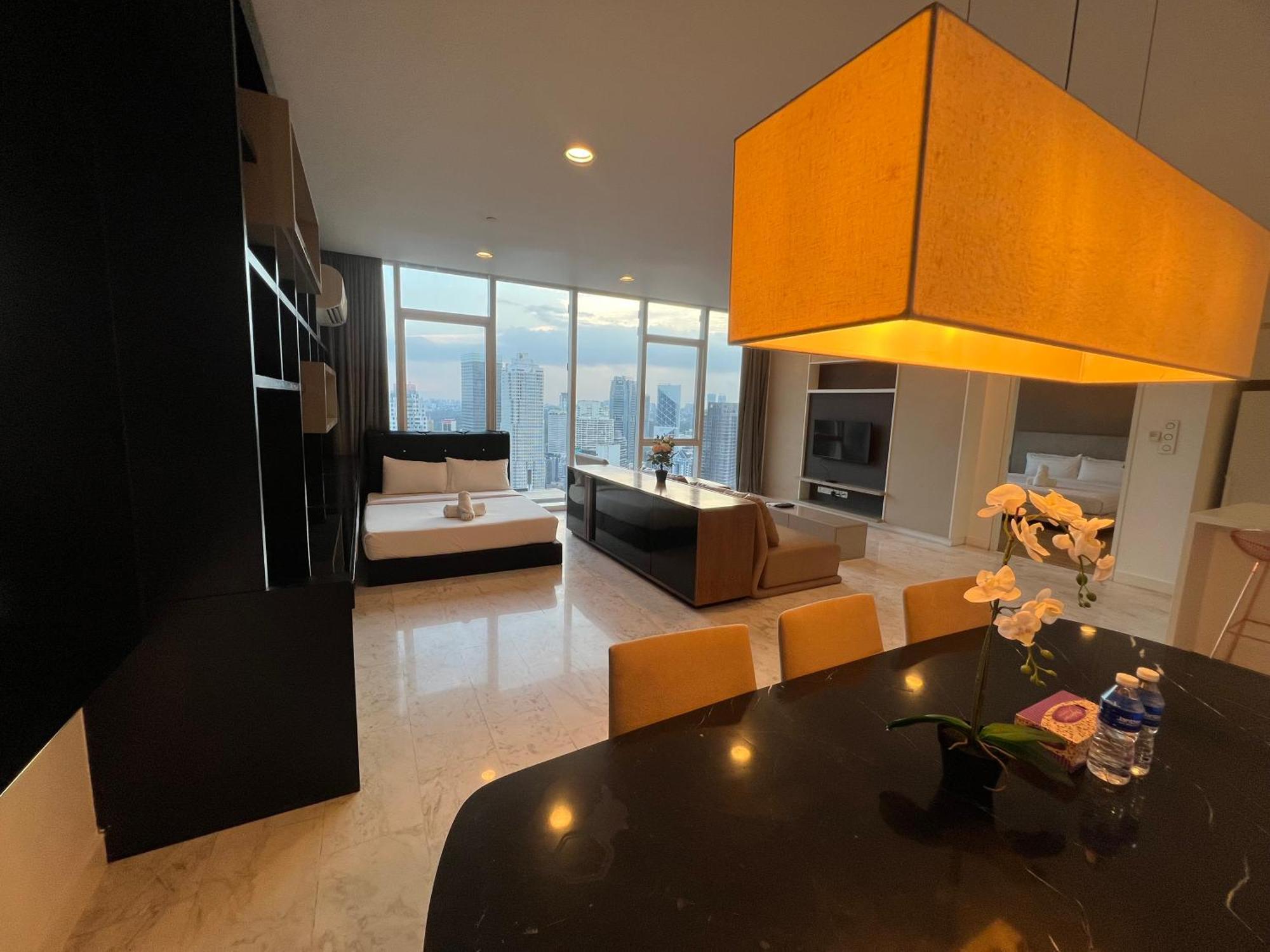 Platinum Suites Klcc Top 51 쿠알라룸푸르 외부 사진